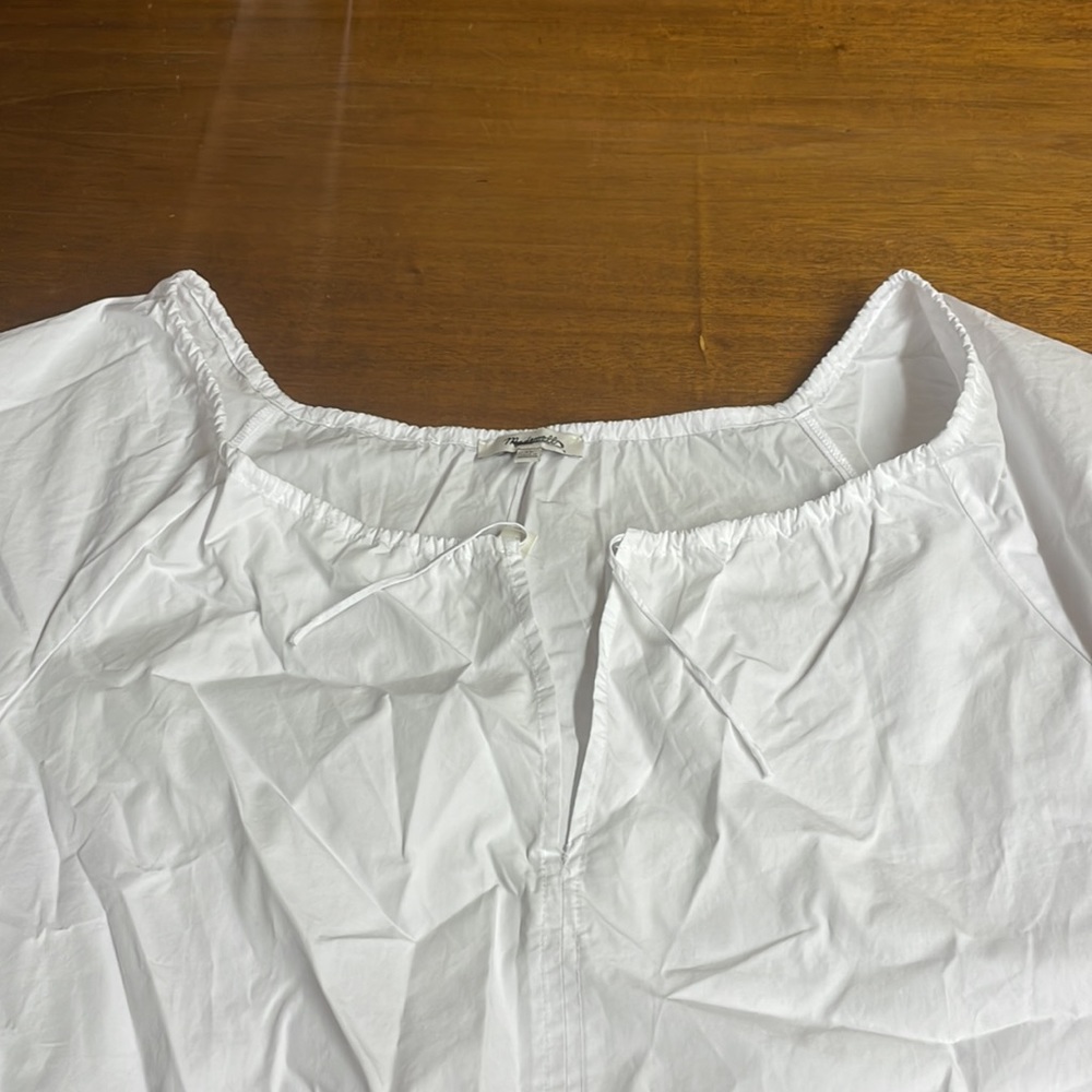 Madewell Poplin Flutter-Sleeve Mini Dress with Scoop Neck - Picture 4 of 11